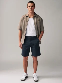 Marineblauw/antraciet - Ruimvallende pasvorm. - Set van 2 chinoshorts met stretch