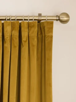 Matfluwelen gordijnen met plooiband