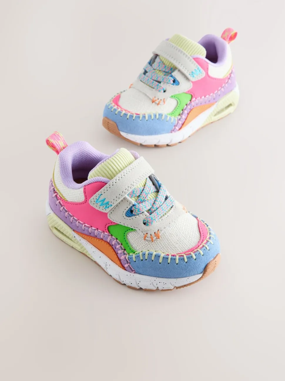 Meerkleurig - Sneakers met dikke zool en elastische veters