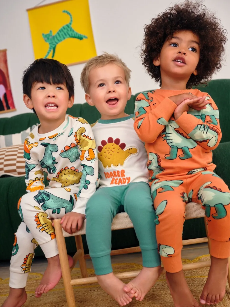 Meerkleurig met dinosaurussen - Verpakking van 3 knusse pyjama's (9 mnd-10 jr)