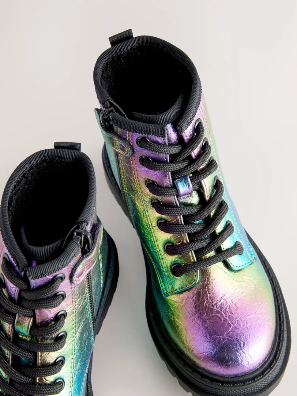 Metallic regenboog - Warmgevoerde enkellaarzen met veters
