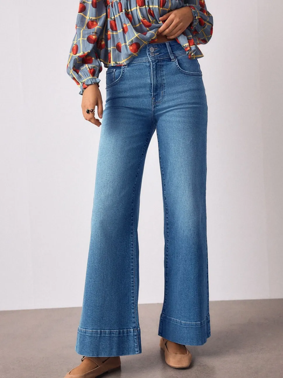 Middenblauw denim - High Rise stretchy Jeans met wijde pijpen