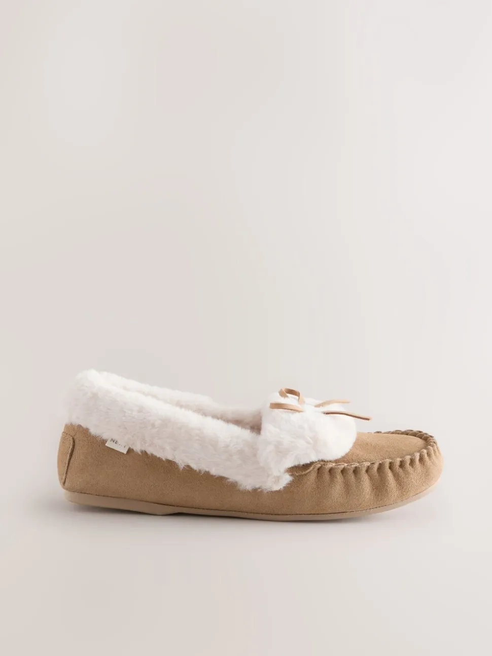 Mokkabruin - Moccasin Suede Slippers