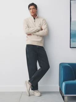Moutkleurig - Hertlogo - Regular fit 100% katoenen premium trui met korte rits