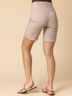Natuurlijk - Roman stretch short met omgeslagen zoom