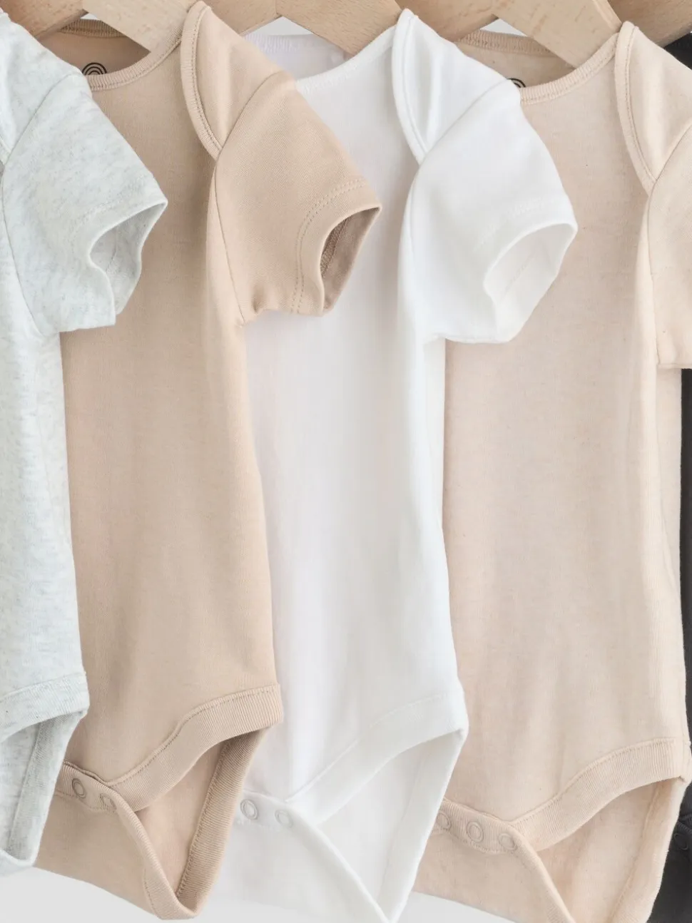 Neutraal - Essential set van 5 babyrompertjes met korte mouwen