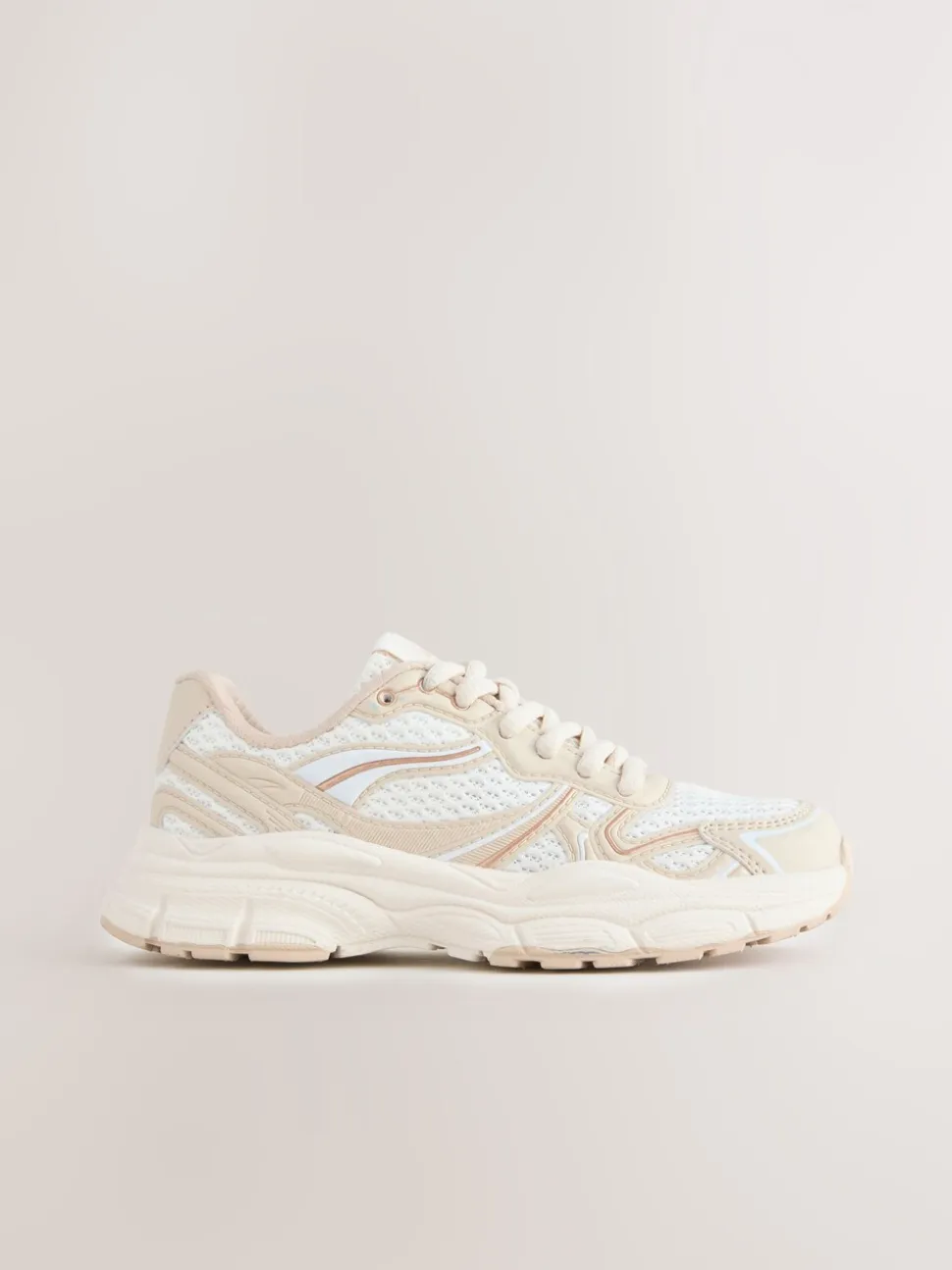Neutraal - Grove vetersneakers