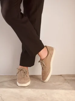 Neutraal - Modieuze suède sneakers
