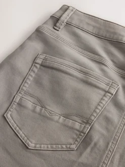 Neutraal - Standaard toelopende pasvorm - Comfortabele stretchjeans