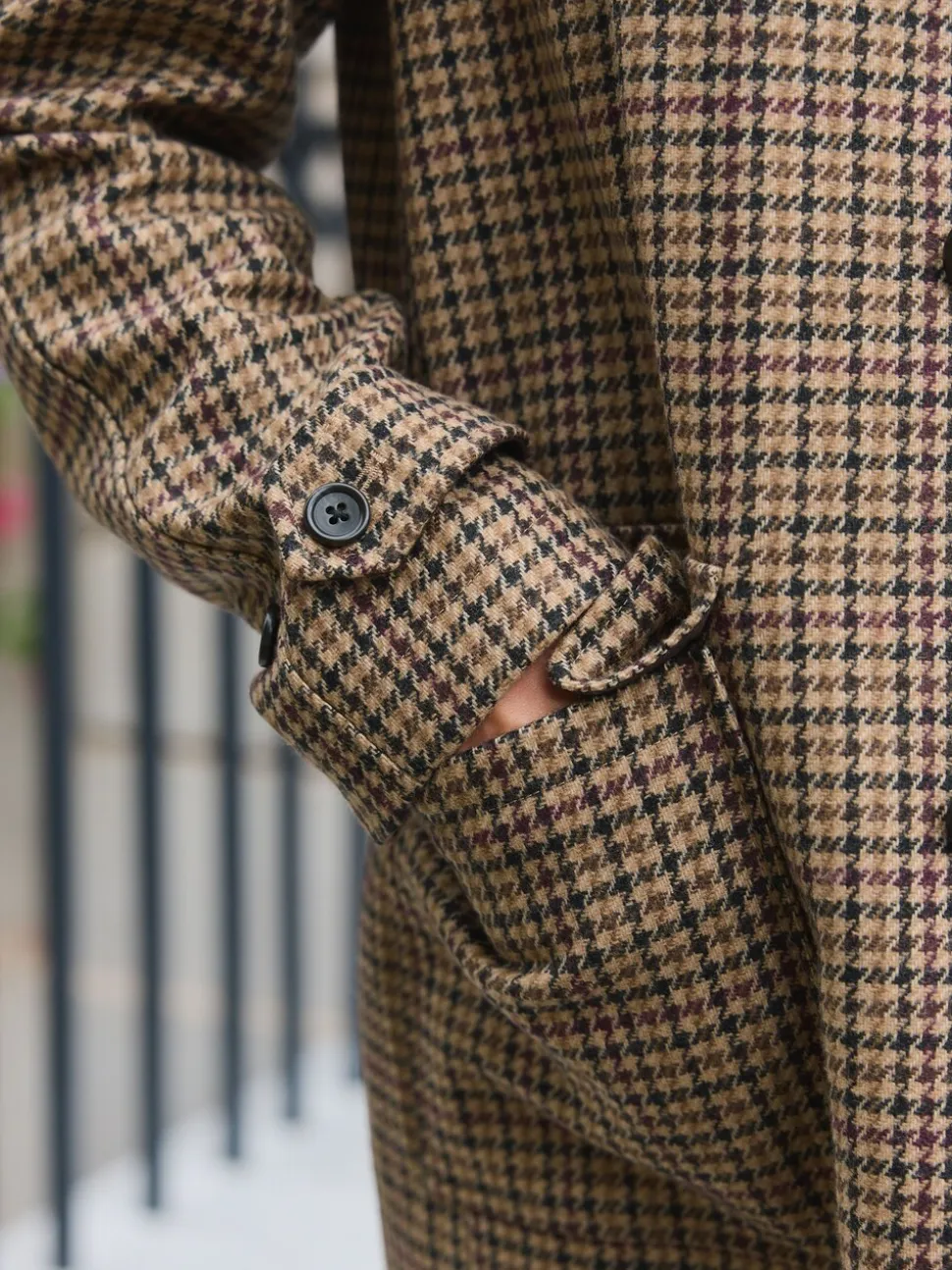 Neutraal - Wool Rich Italian Fabric Dogtooth Check Coat