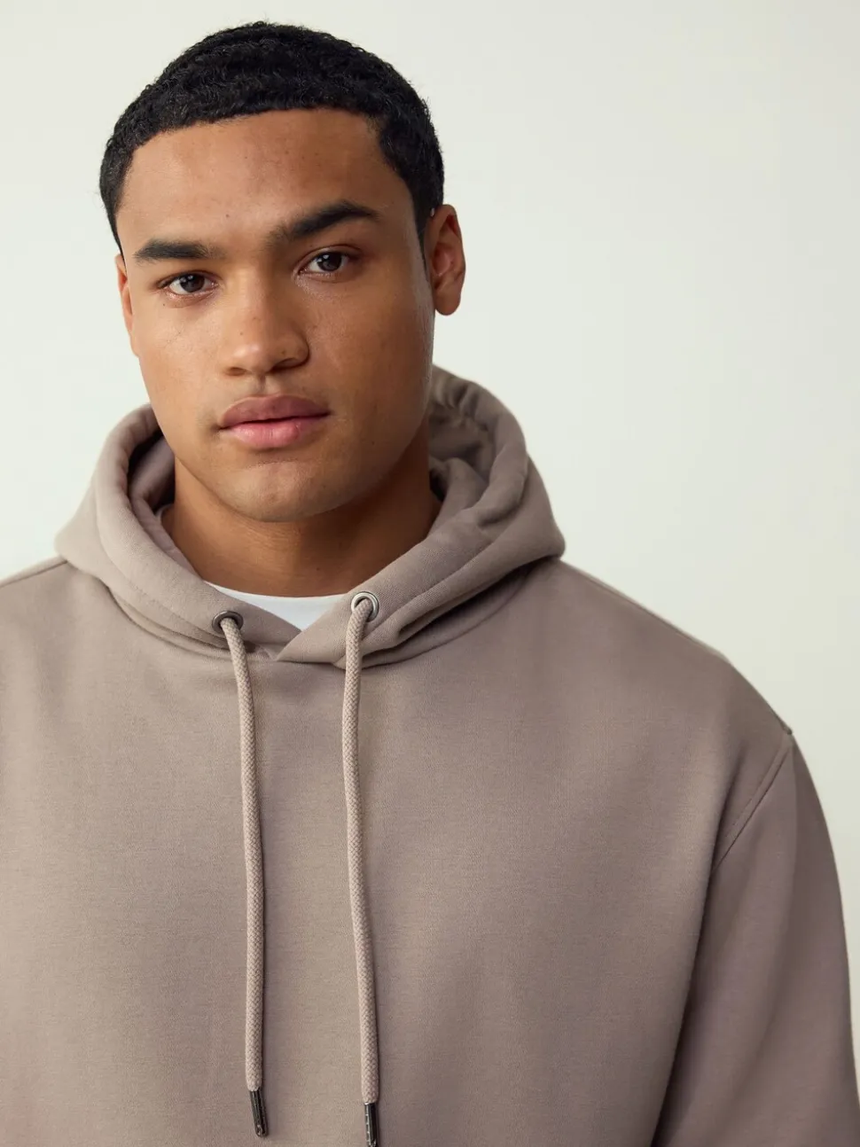 Neutraal kiezelkleurig - Normale Pasvorm - Zwaargewicht Cotton Rich Jersey Hoodie