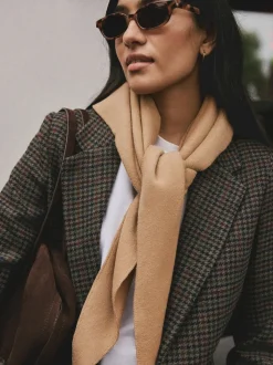 Neutral Felt - Driehoek sjaal
