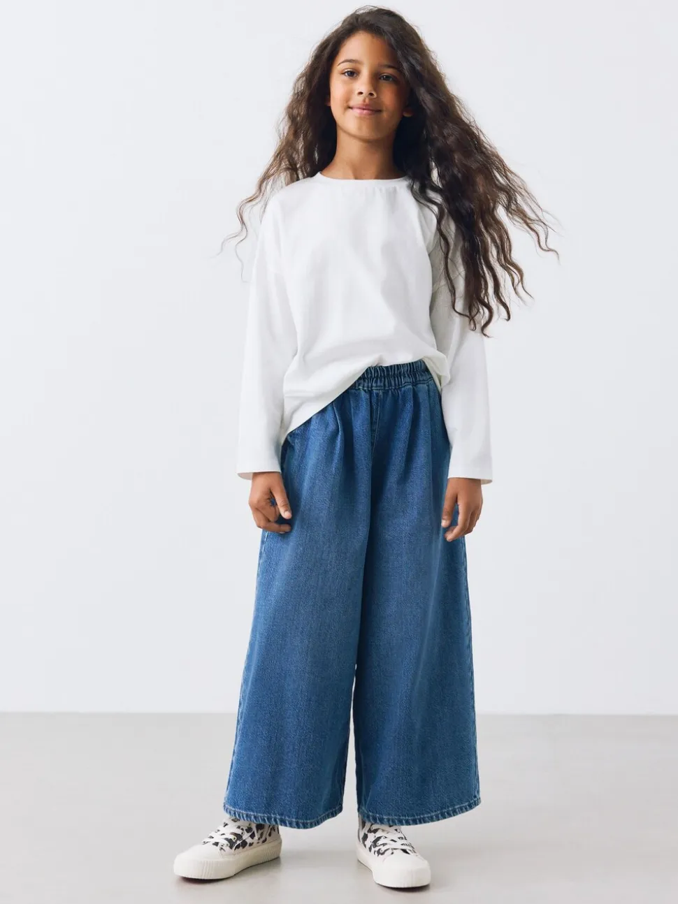 Normaal blauw - Jeans met elastische taille en wijde pijpen (6-16jr)