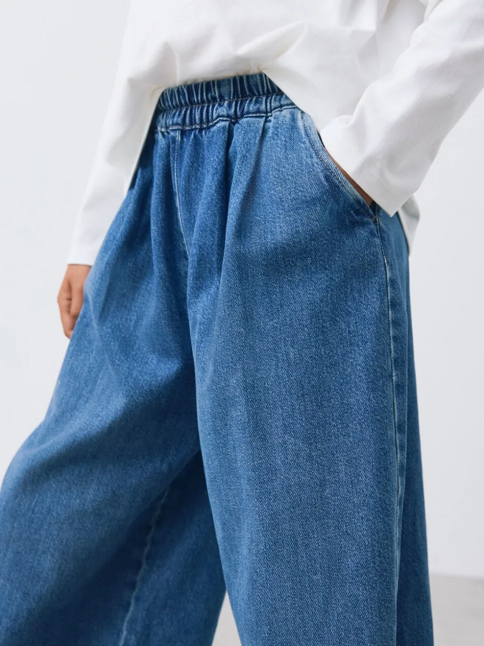 Normaal blauw - Jeans met elastische taille en wijde pijpen (6-16jr)