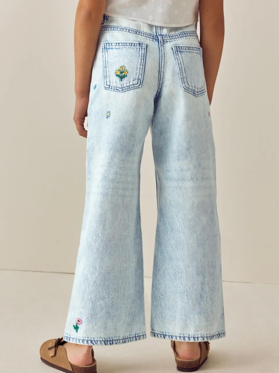 Normaal blauw - Jeans met rechte pijpen en bloemenborduursel (3-16jr)