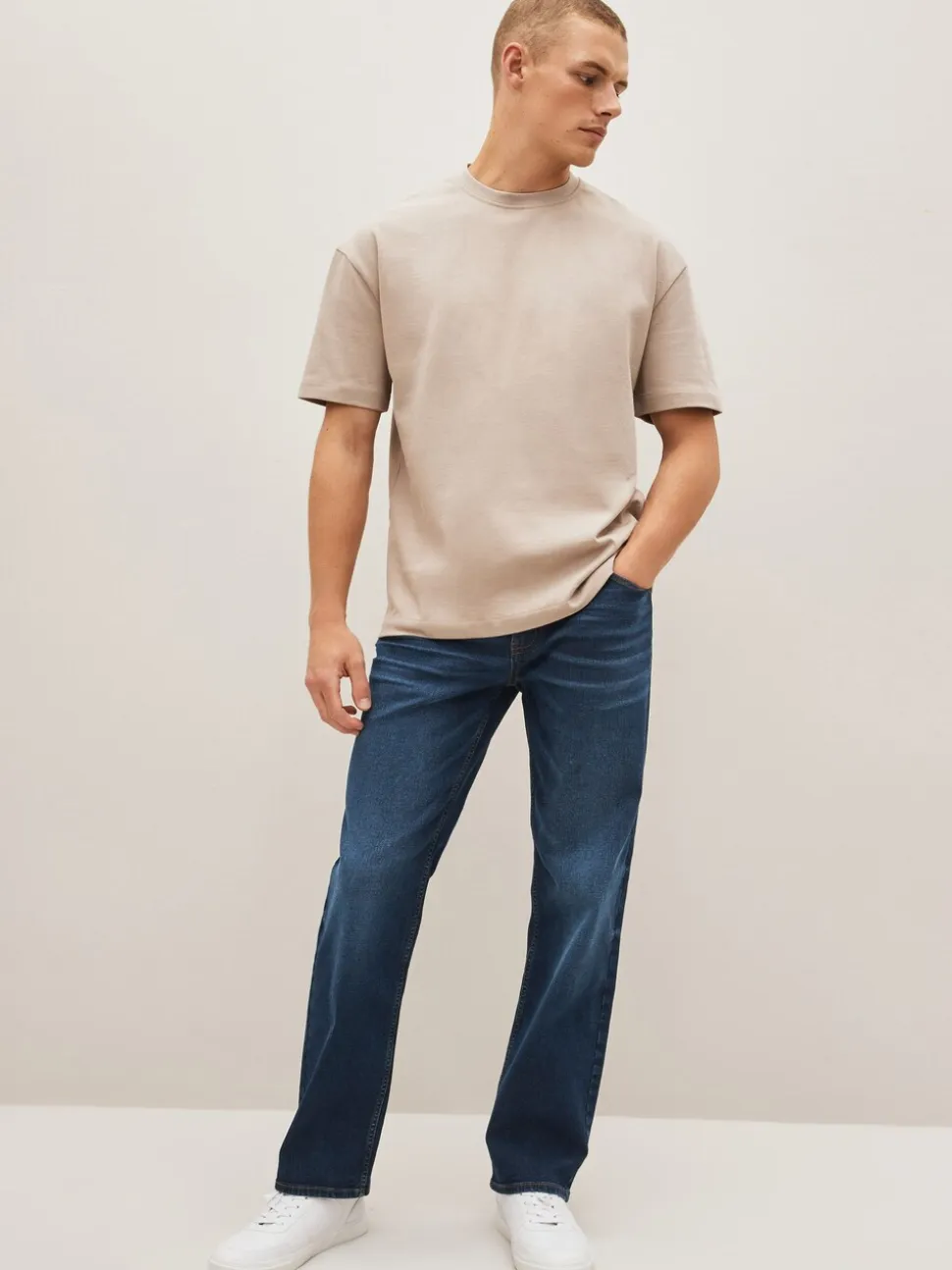 Normaal blauw - Straight-fit Essential stretchy jeans met rechte pasvorm