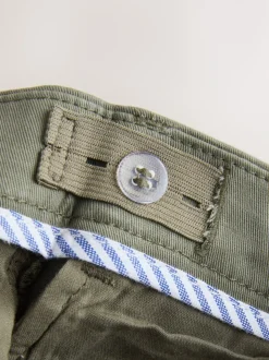 Olijfgroen - Stretchy chino's (3-17jr)