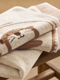 Otter Heart Towel