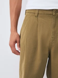 Pastelgeel - Authentic Twin Pleated Textured Trousers