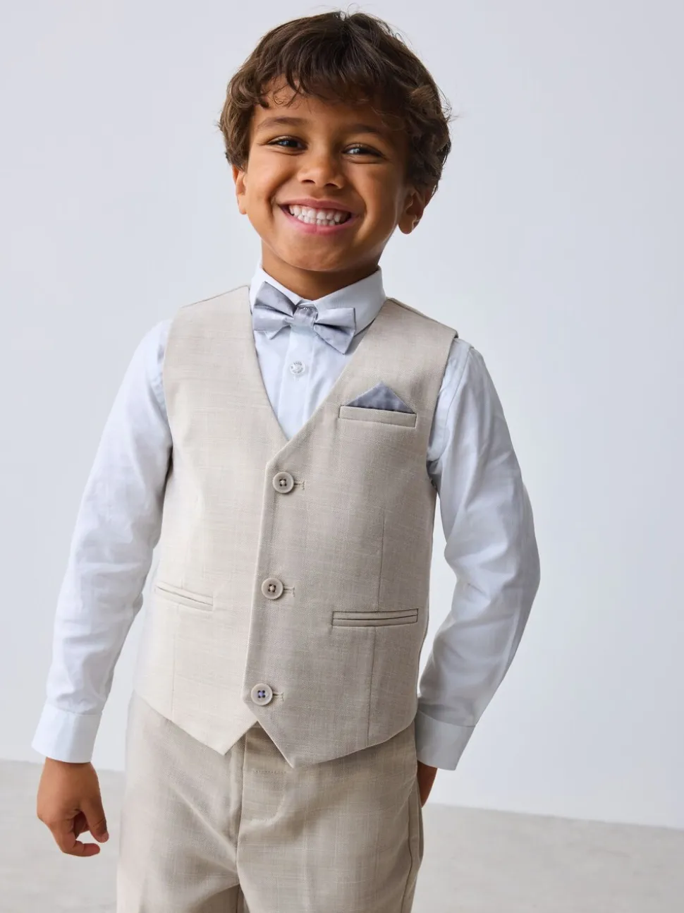 Pastelgeel - Baker by Ted Baker set van gilet, overhemd en broek