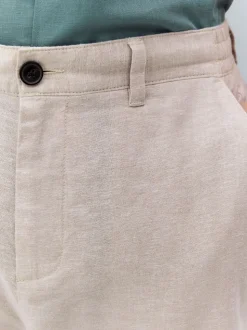 Pastelgeel - Korte chino met elastische taille met hoog linnenpercentage