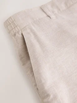 Pastelgeel - Korte chino met elastische taille met hoog linnenpercentage