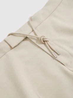 Pastelgeel - Reiss Found stretchy slim fit broeken met trekkoord