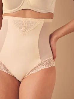 Pastelroze nude - Vormende slip met stevige buikcorrectie