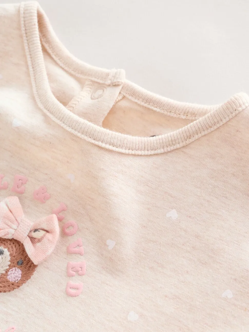 Pink Bear Embroidered - Verpakking van 3 jersey babyrompertjes