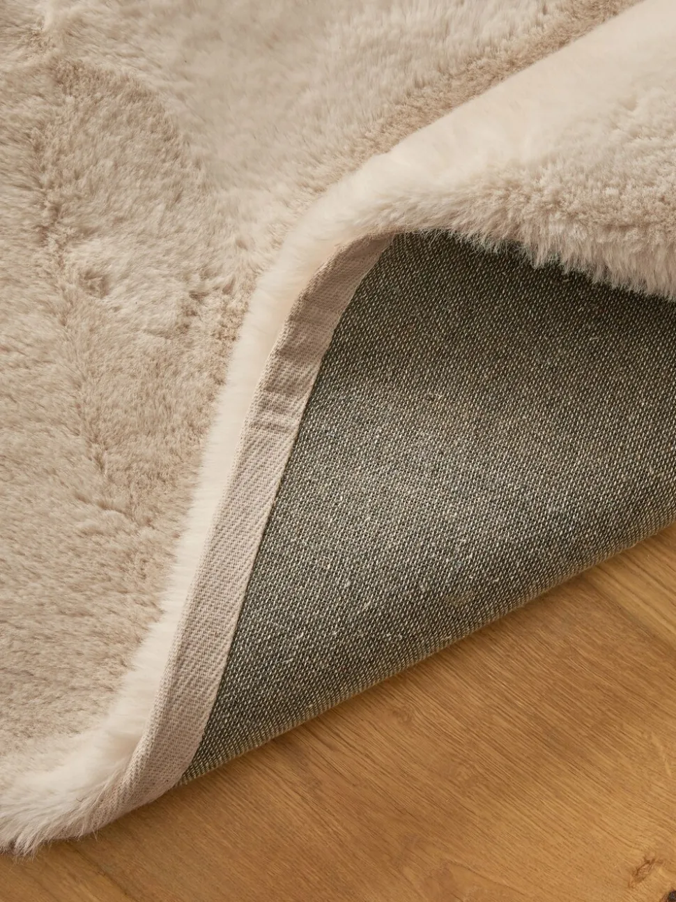 Pluche vloerkleed van imitatiebont