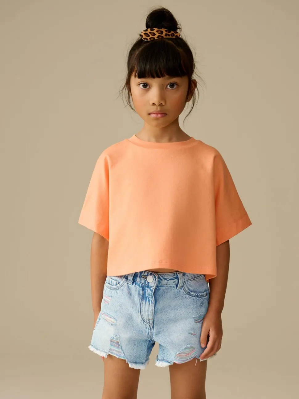 Regenboog - 100% katoenen shorts met gerafelde rand (3-16jr)