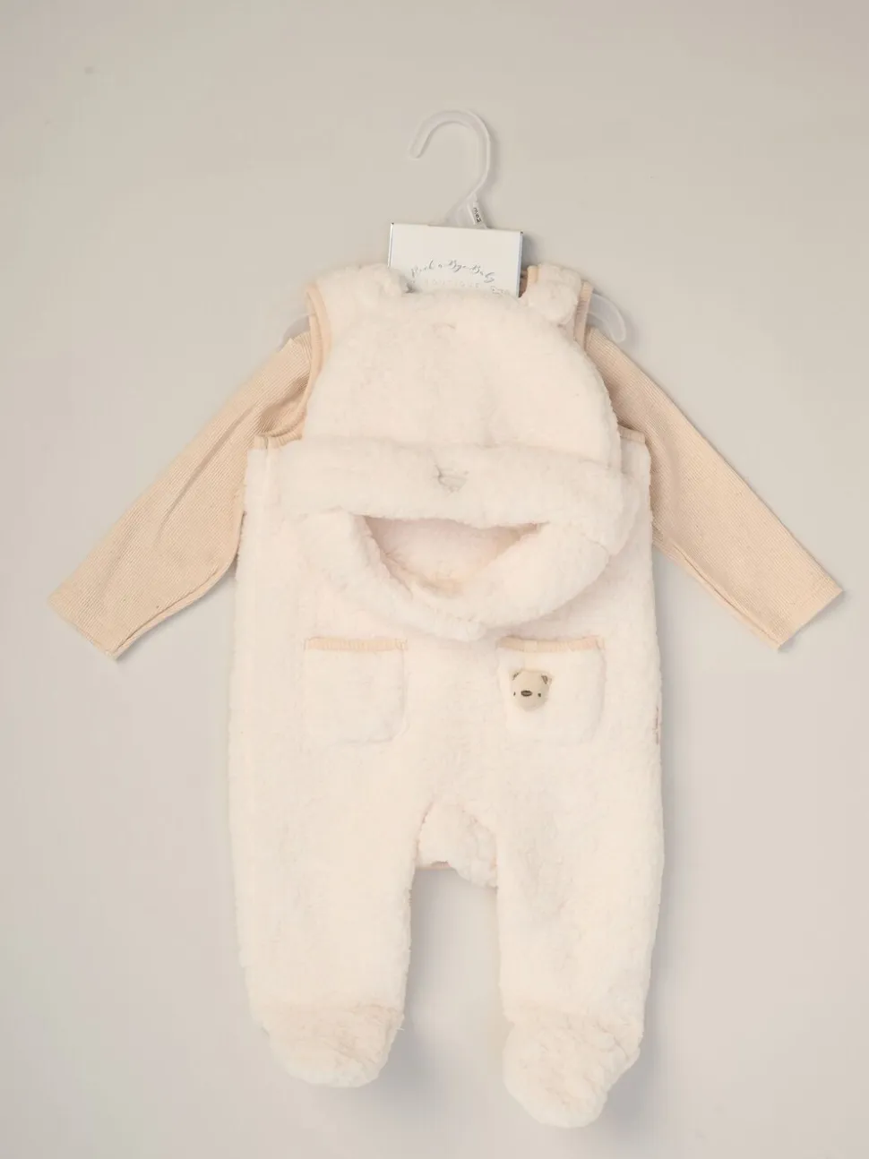 Rock-A-Bye Baby Boutique Baby Borg witte bretelbroeken bodysuit en hoedenset 3 -delig
