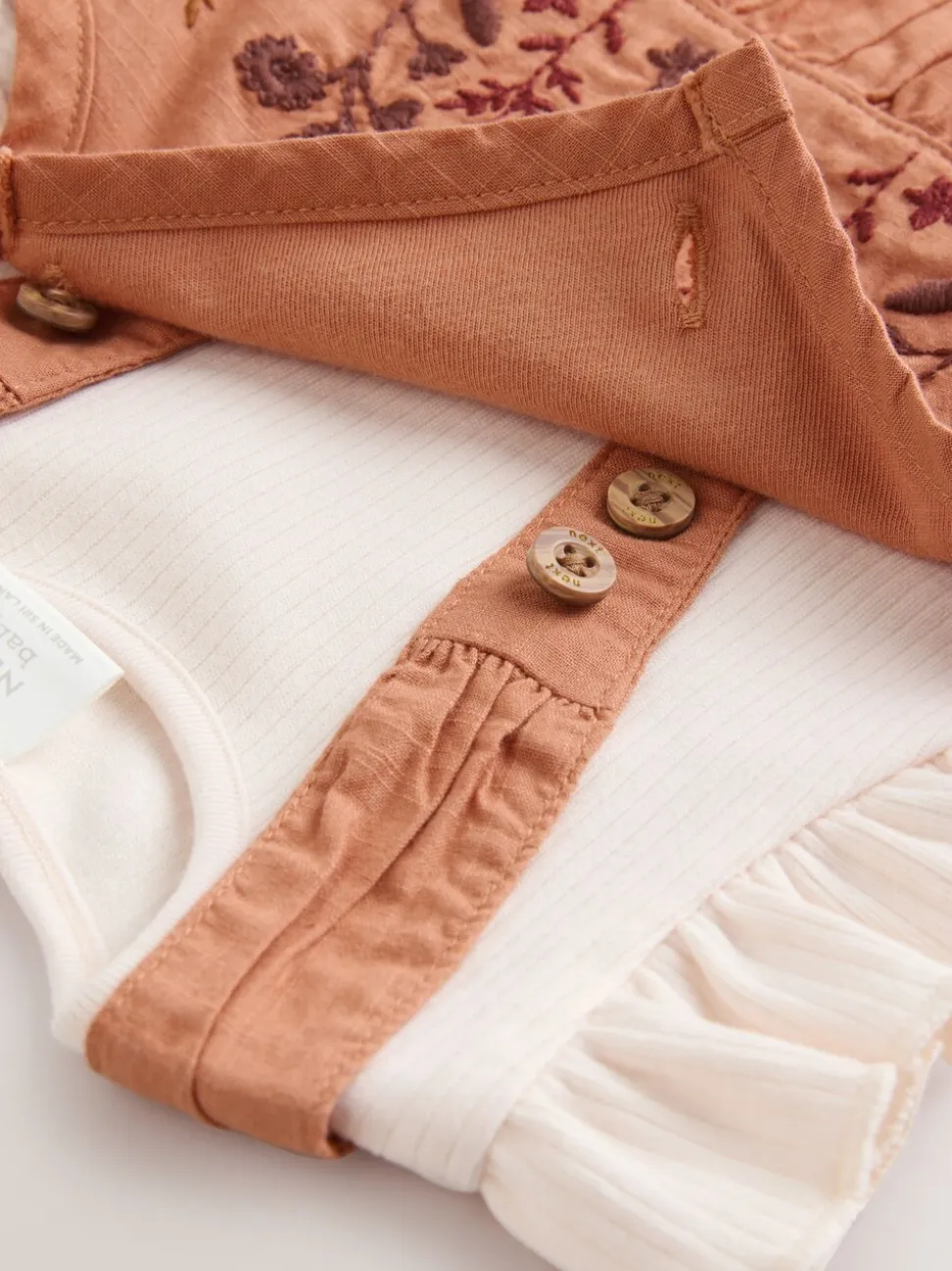 Roestbruin - Babyset van rompertje met korte mouwen en bretelbroek (0mnd -2jr)