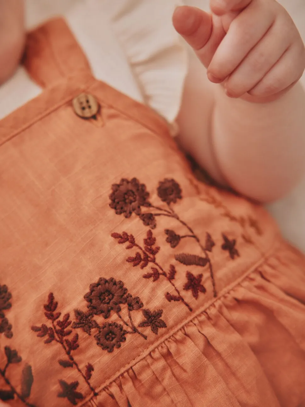 Roestbruin - Babyset van rompertje met korte mouwen en bretelbroek (0mnd -2jr)