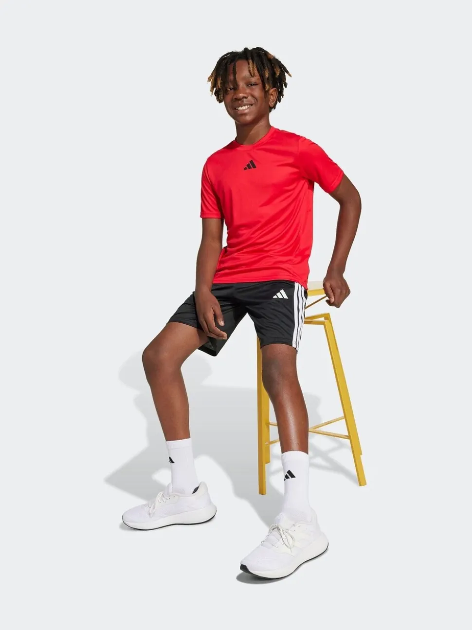 Rood - adidas Train Essentials 3-Strepen Kids T-shirt & Shorts Set