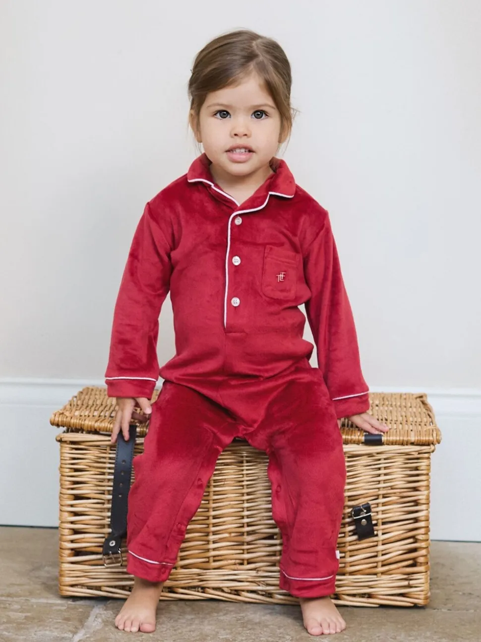 Rood - The Little Tailor luxe kerst onesie-romper van zacht velours voor baby's
