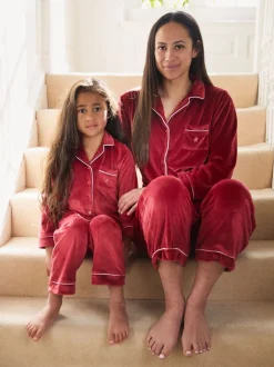 Rood - The Little Tailor Luxe kerstpyjama voor kinderen van zacht aanvoelend velours