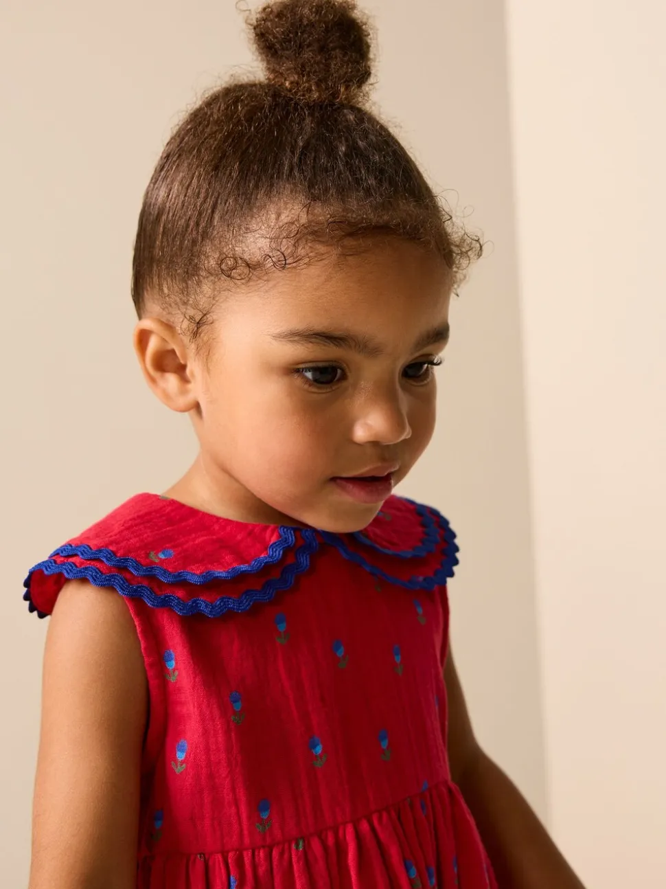 Rood gebloemd - Ric Rac Collar Dress (3mths-8yrs)