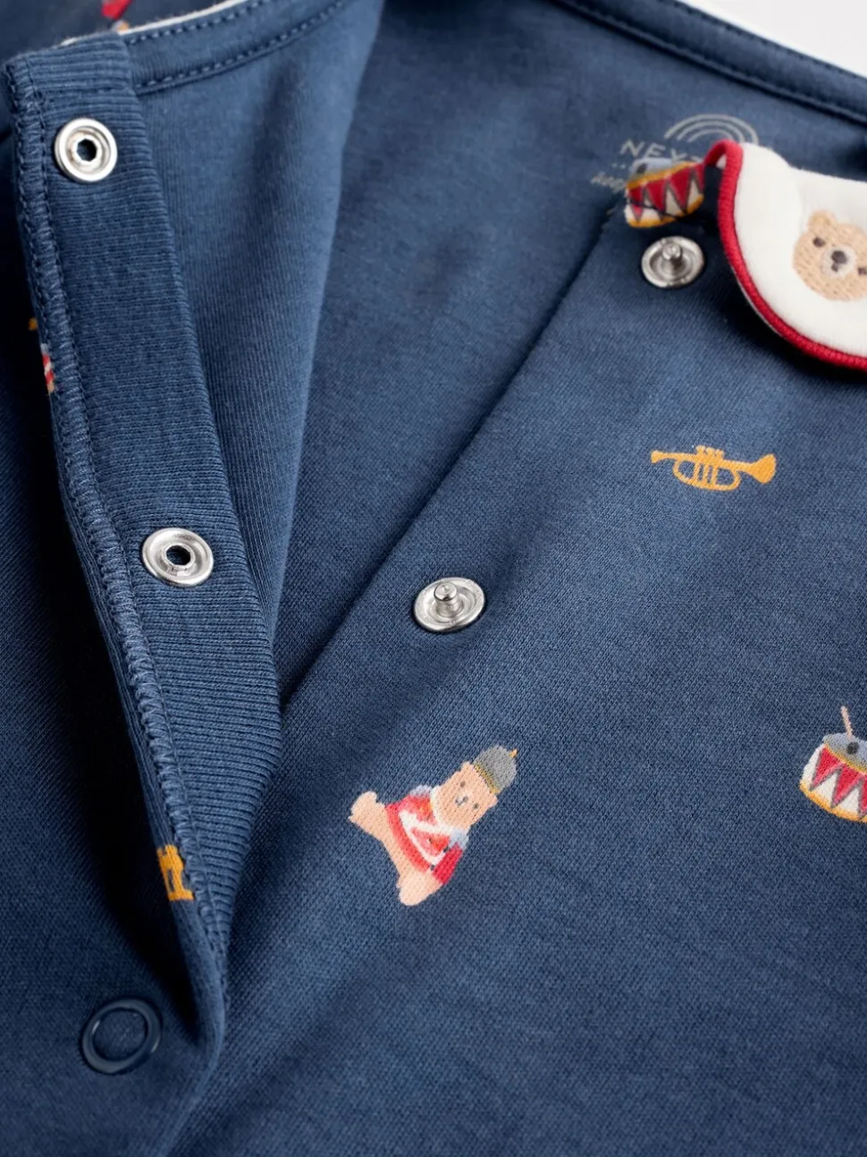 Rood met beer - Verpakking van 3 babypyjama's (0-2jr)