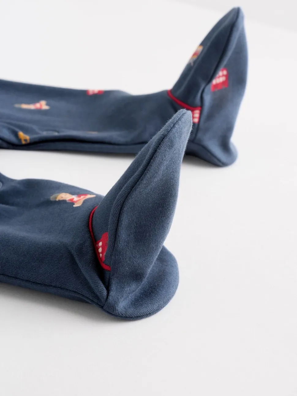 Rood met beer - Verpakking van 3 babypyjama's (0-2jr)