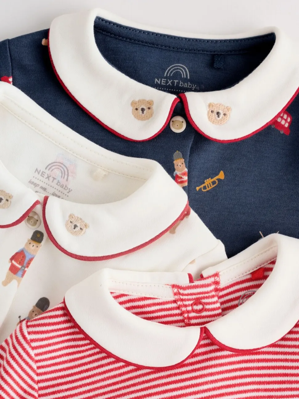 Rood met beer - Verpakking van 3 babypyjama's (0-2jr)