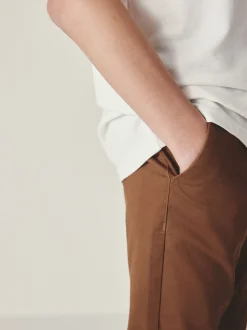 Roodbruin/lichtbruin - Stretchy chino's (3-17jr)