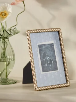 Rope Twist Metal Photo Frame