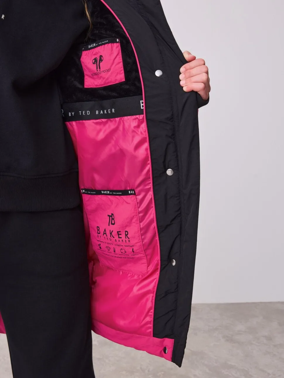Roze - Baker by Ted Baker meisjes regenbestendige gewatteerde lange jas