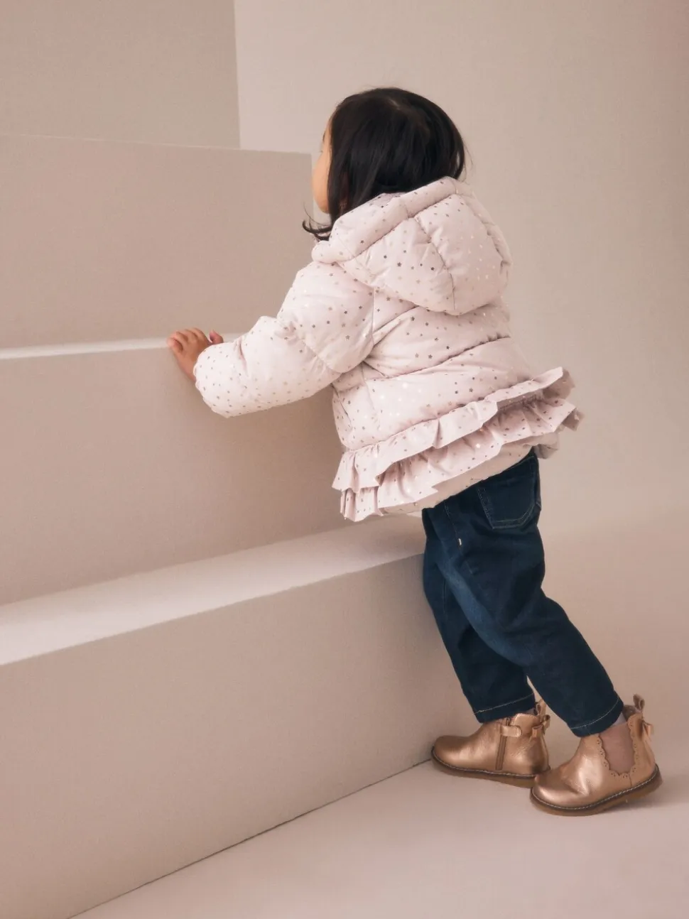 Roze - Regenbestendige gewatteerde jas met rucheszoom (3mnd -7jr)