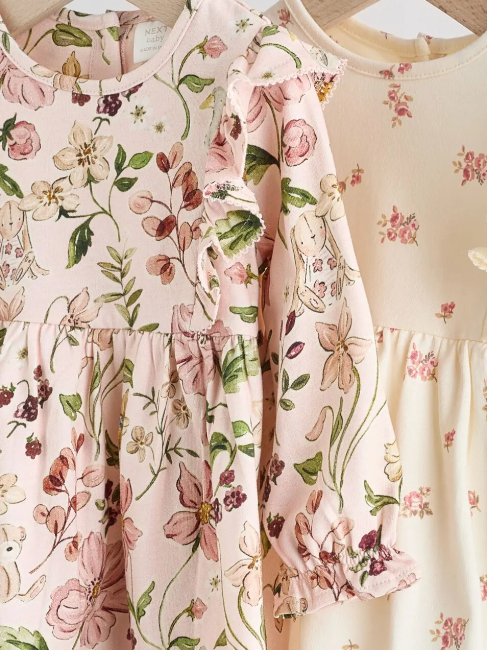 Roze bloemen/Crèmekleurige fijne bloemenprint - Verpakking van 2 jersey babyjurkjes (0 mnd-2 jr)