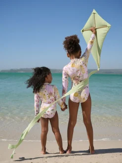 Roze met gebloemde lapjesprint - Long Sleeve Sunsafe Swimsuit (3mths-16yrs)