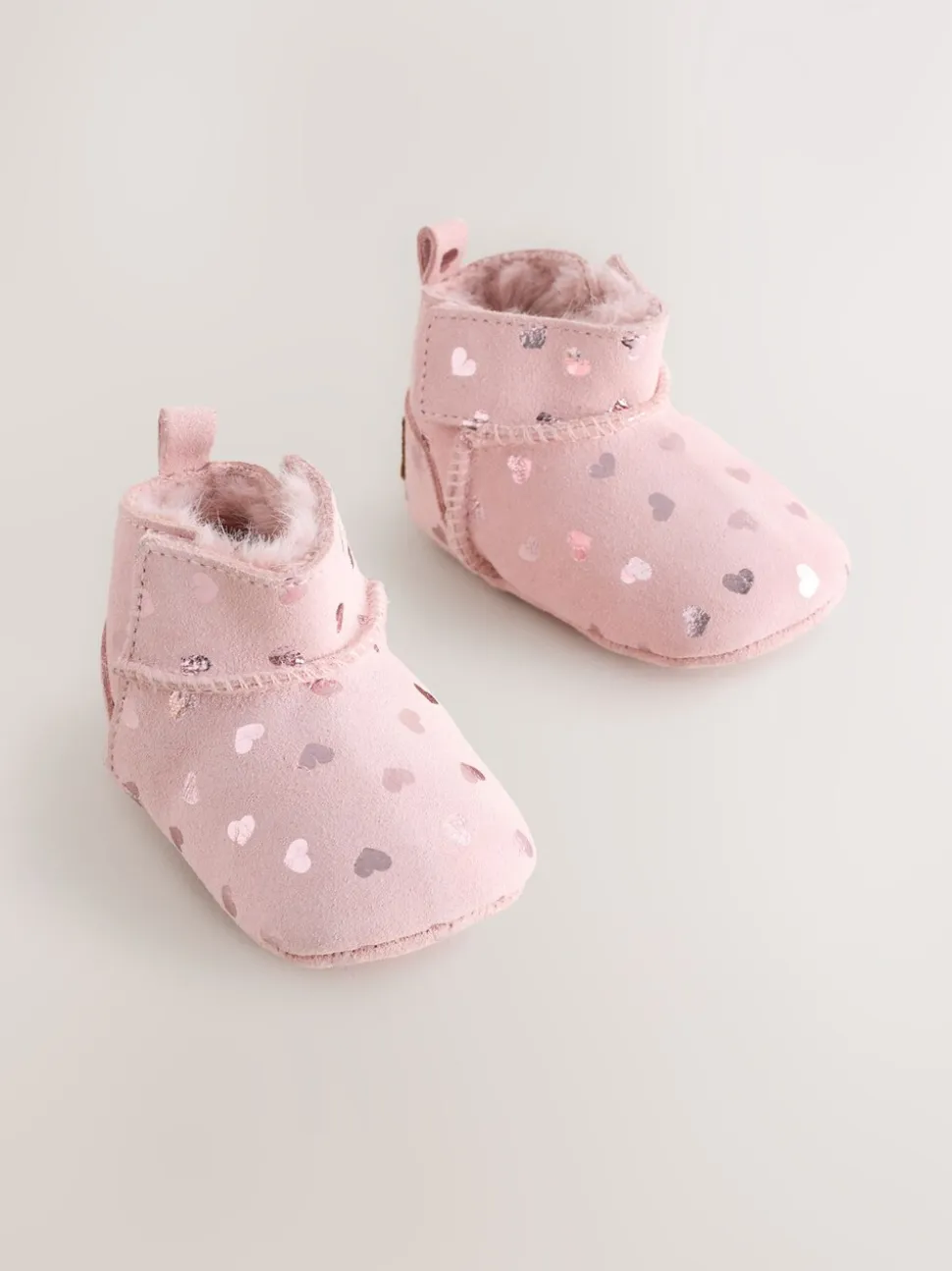 Roze met hartjesprint - Suède baby-instaplaarsjes (0-24mnd)