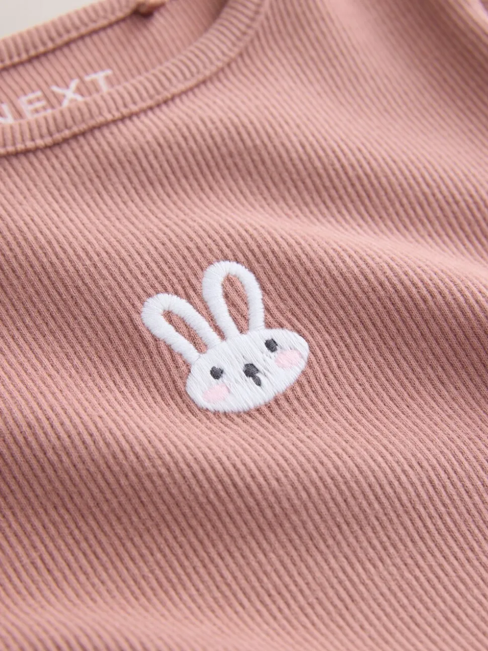 Roze met konijnen - Long sleeve Embroidered Ribbed Top (3mths-7yrs)