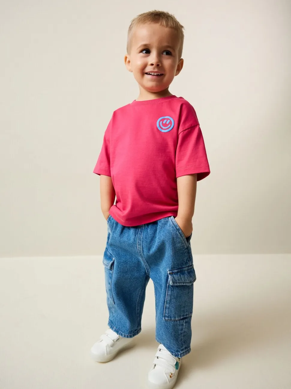 Roze met smiley - Short Sleeve Small Graphic T-Shirt (3mths-7yrs)